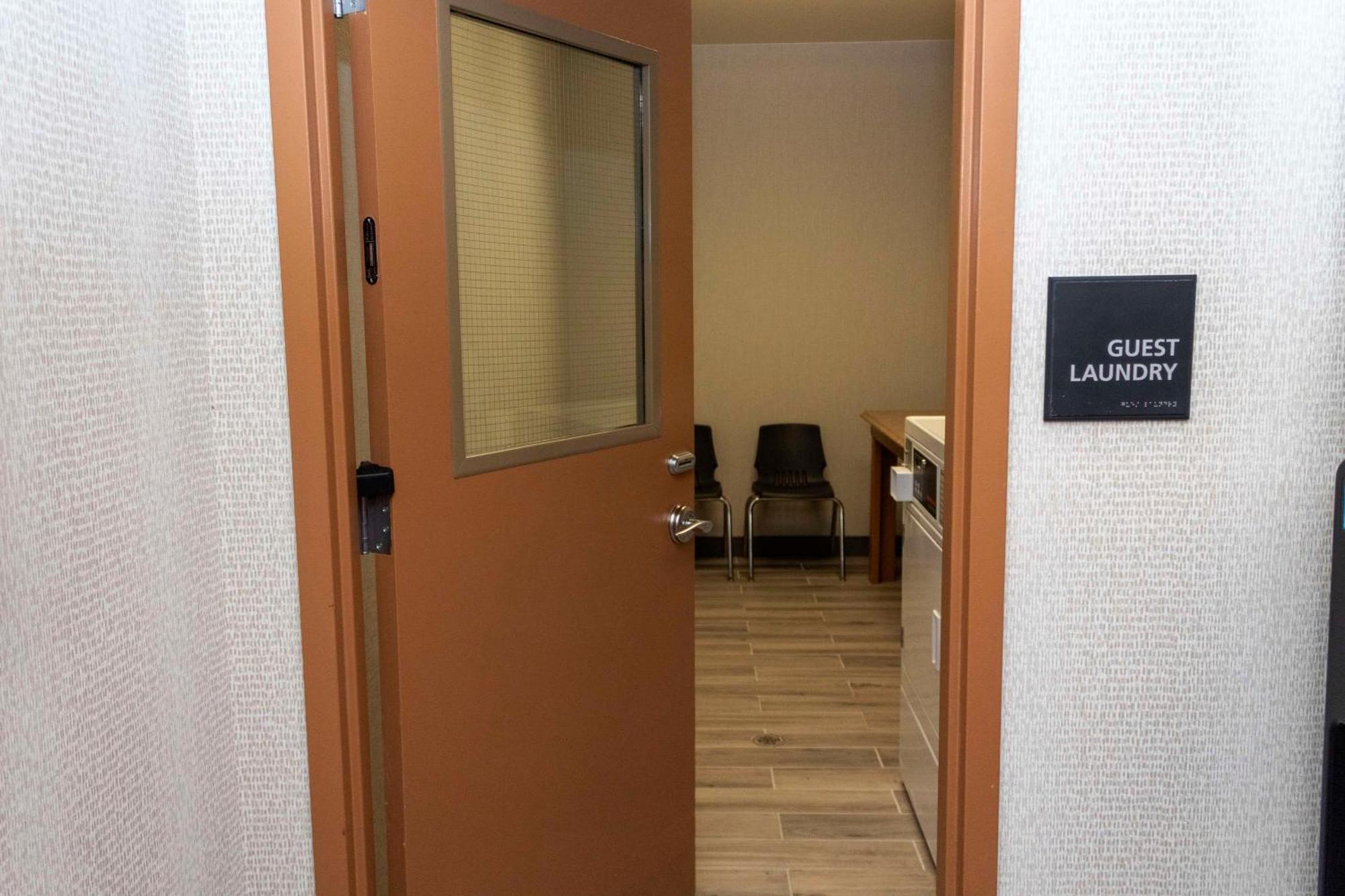 Hampton Inn & Suites Riverton Eksteriør bilde