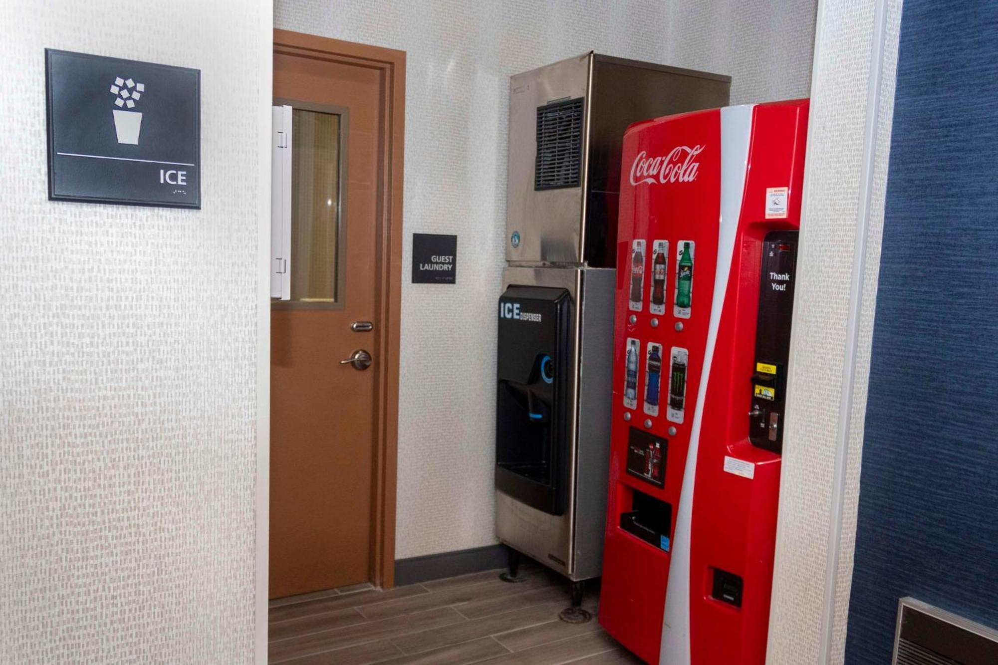 Hampton Inn & Suites Riverton Eksteriør bilde