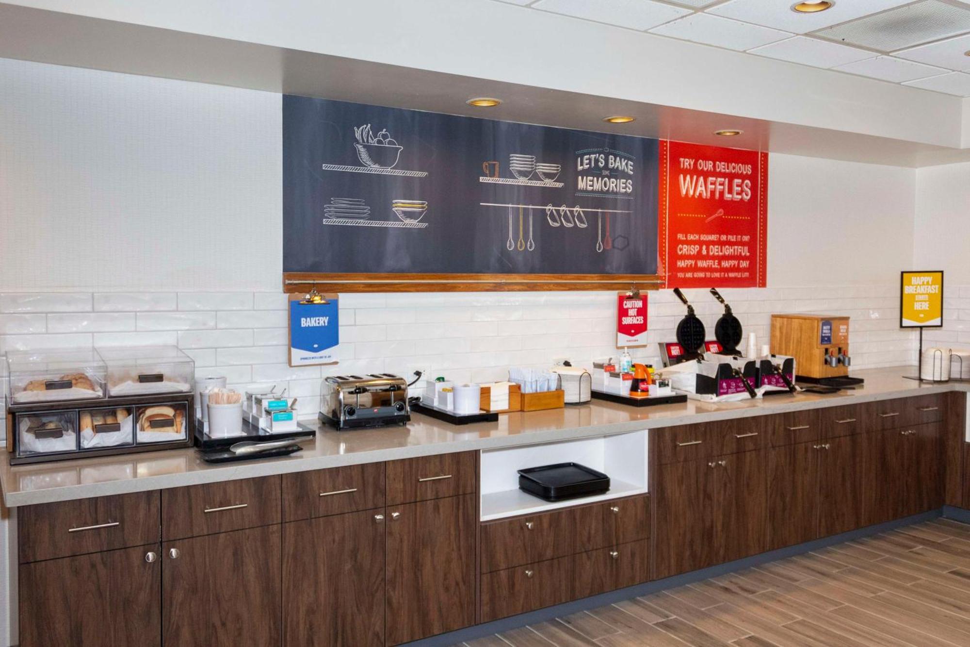 Hampton Inn & Suites Riverton Eksteriør bilde